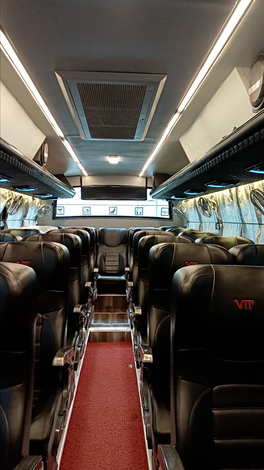 Karan Tour and Travels gallery photo